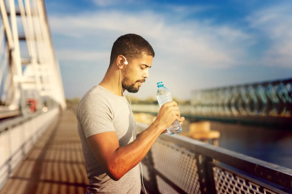 Apa alcalină Kangen: Minciuni sau oportunitate de afaceri?