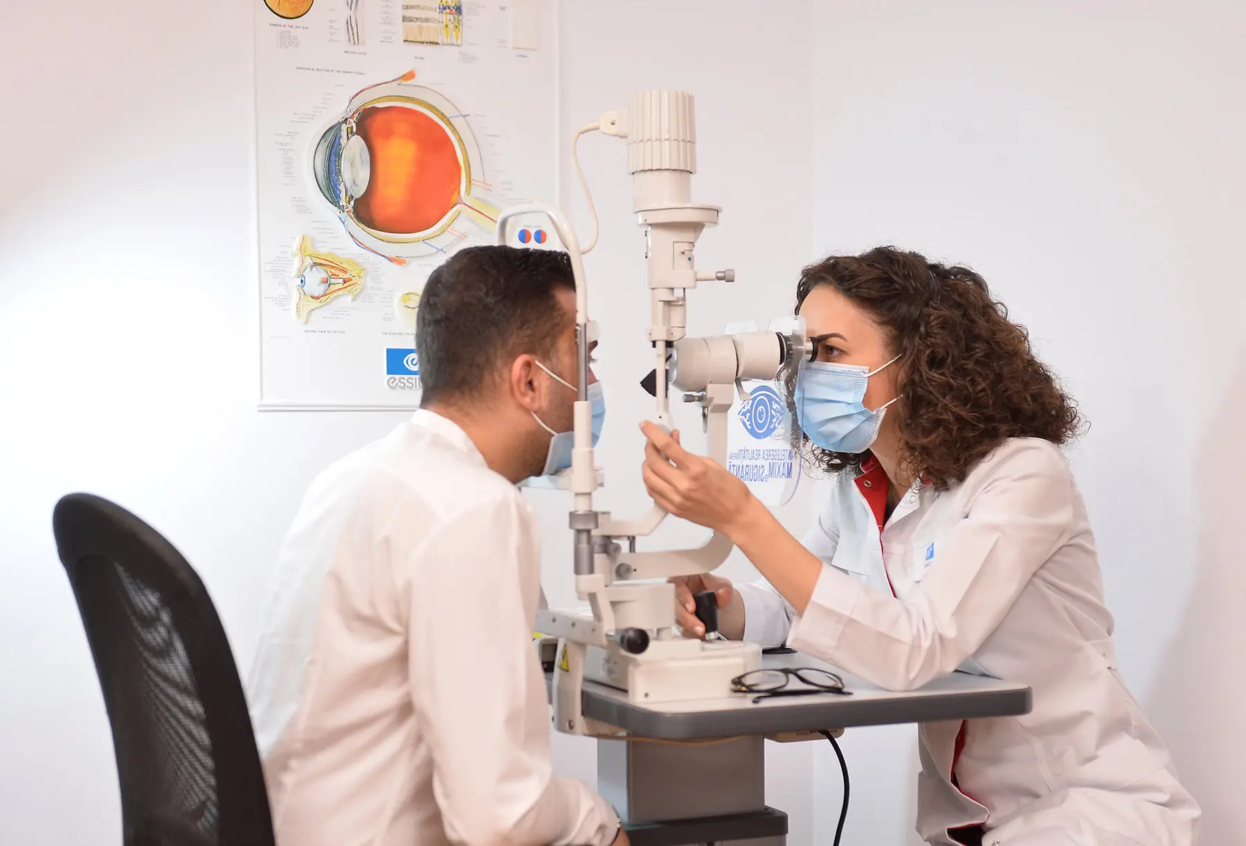 A doua opinie medicală oftalmologică la Clinica Ocuvista din București: De ce este importantă pentru sănătatea ochilor tăi și a copiilor tăi?